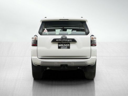 Used 2024 Toyota 4Runner TRD Off-Road AWD/4WD image 4