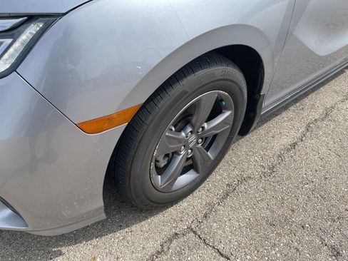 Used 2024 Honda Odyssey EX-L image 10