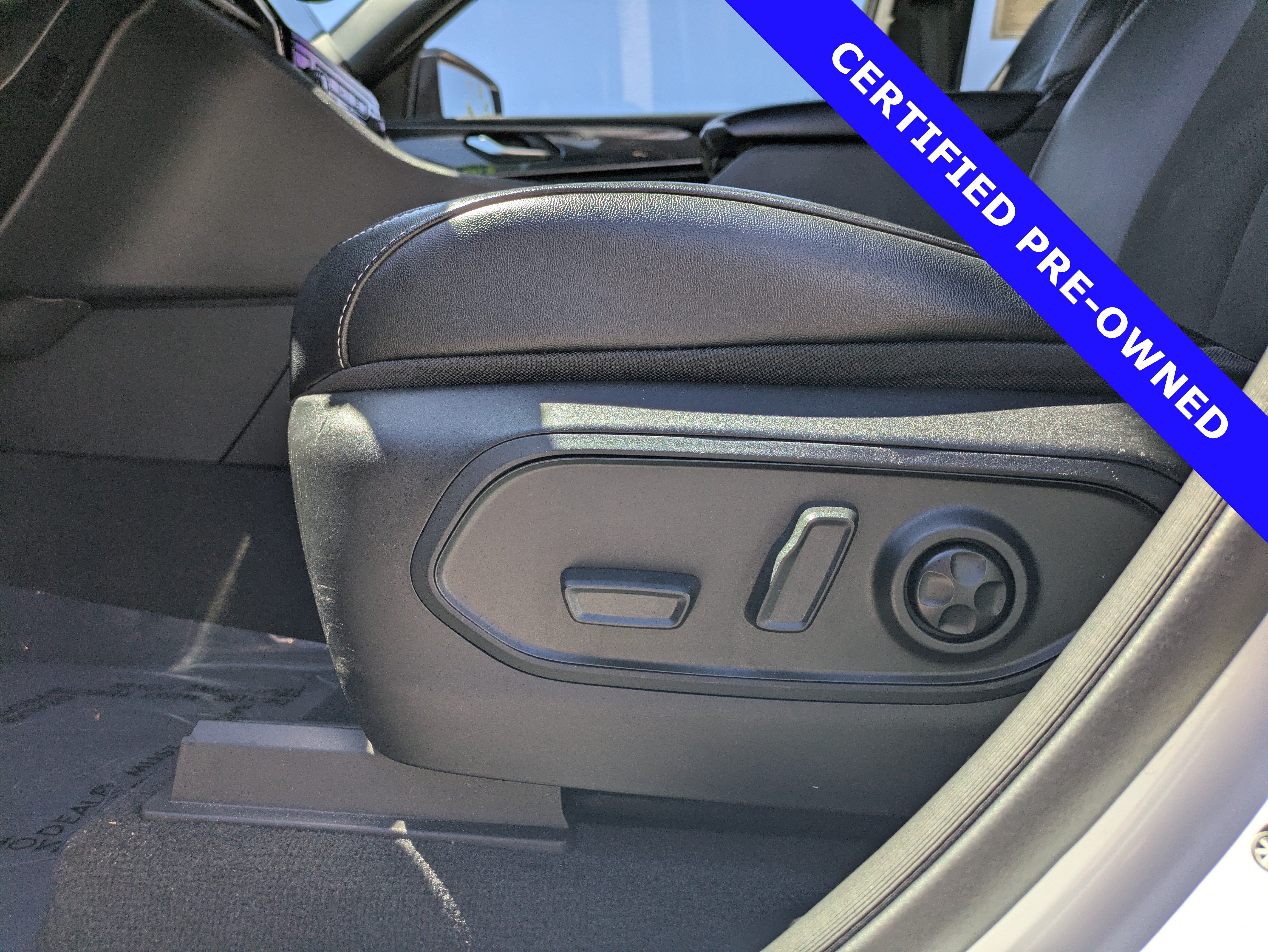 Used 2021 Jeep Grand Cherokee L Laredo RWD image 28
