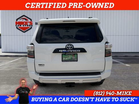 Used 2018 Toyota 4Runner TRD Off-Road Premium AWD/4WD image 6