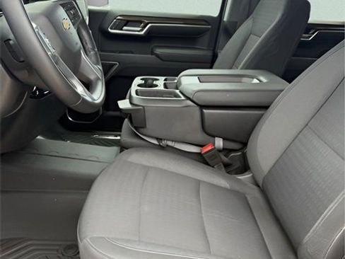 Used 2025 Chevrolet Silverado 1500 LT image 13