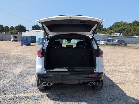 New 2026 GMC Acadia Denali Ultimate FWD image 4