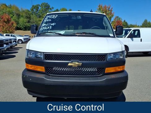 New 2025 Chevrolet Express 2500 w/ Communications Package RWD image 35