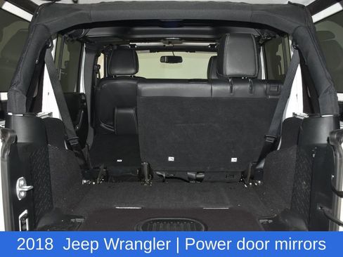 Used 2018 Jeep Wrangler Unlimited Rubicon w/ Cold Weather Group AWD/4WD image 29
