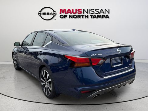 Used 2021 Nissan Altima 2.5 SR w/ SR Premium Package FWD image 5