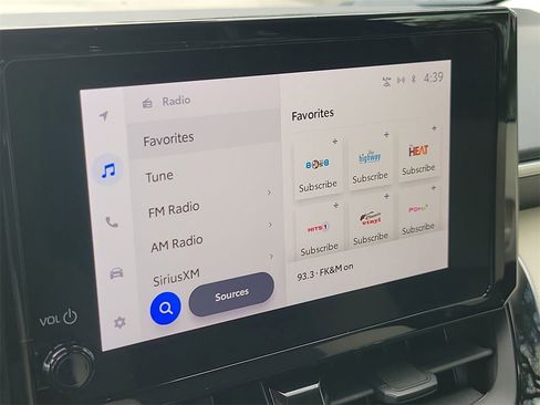 Used 2023 Toyota Corolla LE image 24