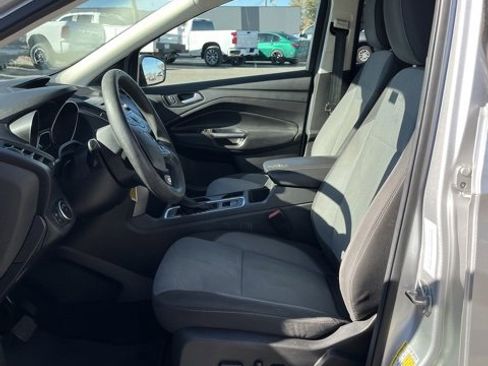 Used 2018 Ford Escape SE image 31