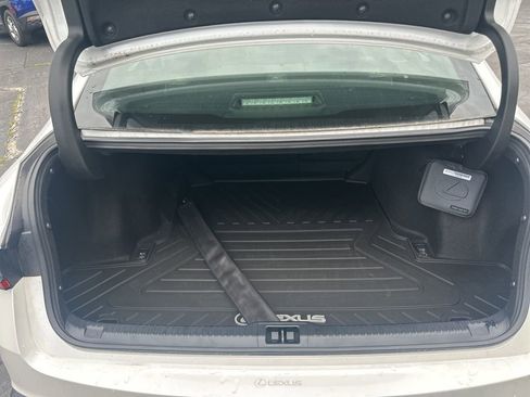 Used 2022 Lexus IS 300 AWD w/ Premium Package image 35