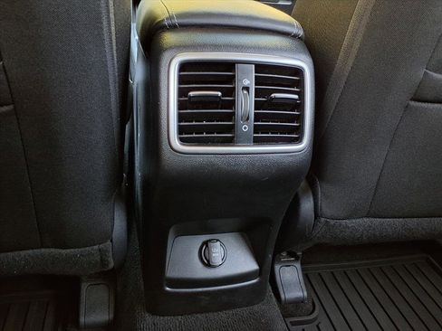 Used 2019 Kia Sportage LX image 24