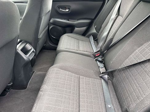 Certified 2025 Honda HR-V LX image 13