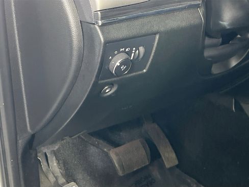 Used 2022 Jeep Grand Cherokee Limited w/ Trailer Tow Group IV image 10