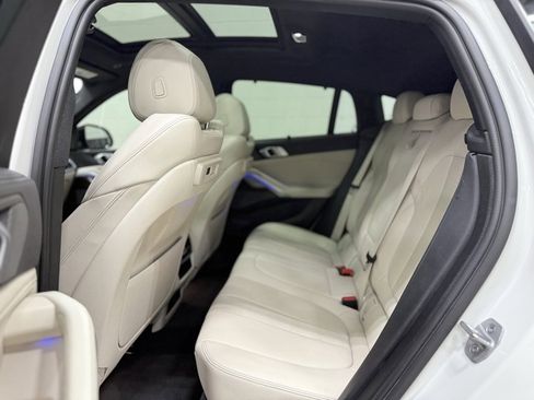 Used 2020 BMW X6 xDrive40i w/ Executive Package image 17
