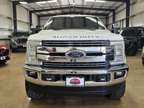 Used 2018 Ford F350 Lariat w/ Lariat Ultimate Package AWD/4WD image 2