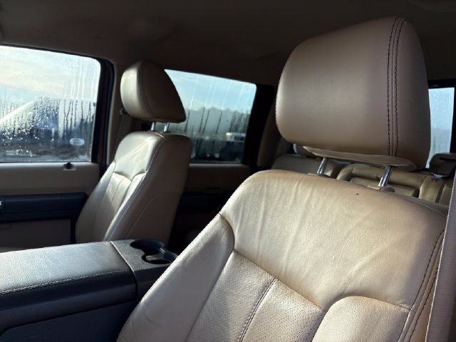Used 2011 Ford F350 Lariat w/ Lariat Interior Pkg AWD/4WD image 9