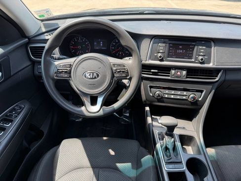 Used 2017 Kia Optima LX FWD image 16