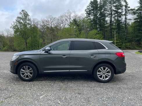 Used 2018 Lincoln MKX Premiere AWD/4WD image 6