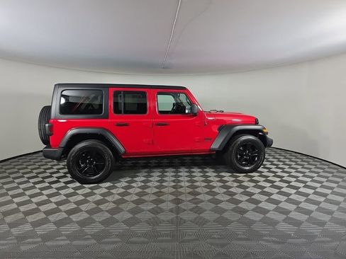 Used 2022 Jeep Wrangler Unlimited Sport image 6