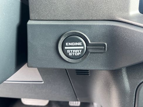 New 2026 Ford Bronco Big Bend AWD/4WD image 8
