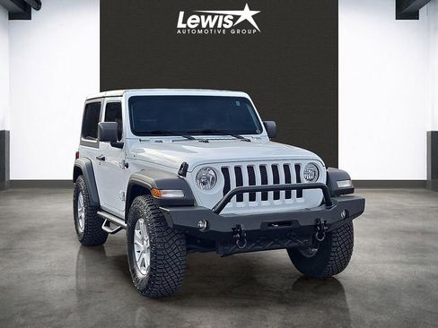 Used 2021 Jeep Wrangler Sport AWD/4WD image 6