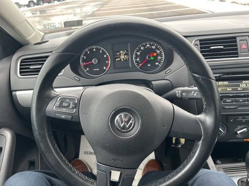Used 2014 Volkswagen Jetta SE image 21