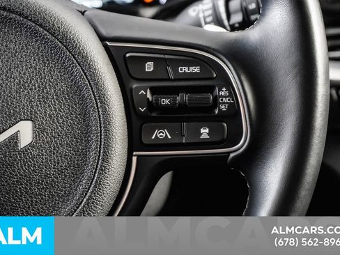 Used 2022 Kia Niro Touring Special Edition image 26