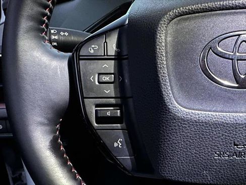 Used 2024 Toyota Prius Prime SE image 20