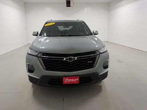 Used 2023 Chevrolet Traverse RS w/ LPO, Cargo Package AWD/4WD image 2