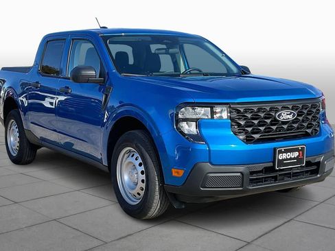 New 2025 Ford Maverick XL image 2