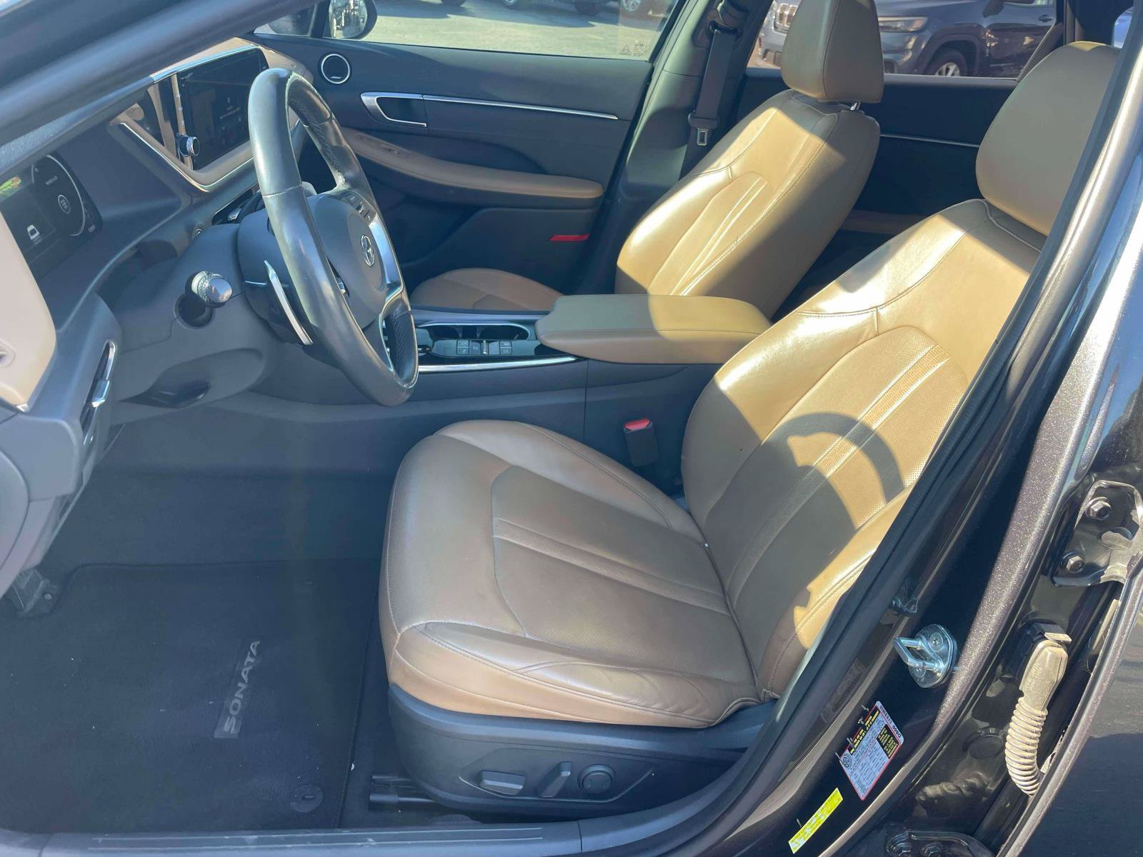 Used 2021 Hyundai Sonata Limited FWD image 13