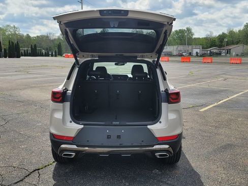 New 2026 Chevrolet TrailBlazer ACTIV w/ Convenience Package FWD image 11