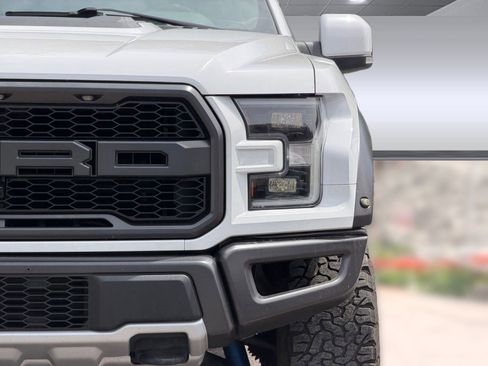 Used 2018 Ford F150 Raptor w/ Equipment Group 802A Luxury AWD/4WD image 11