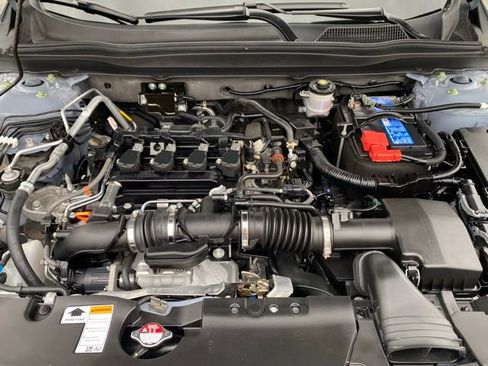 Used 2021 Honda Accord Sport image 9