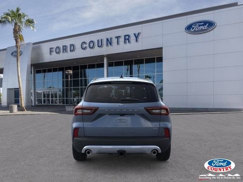 New 2025 Ford Escape SE w/ Class II Trailer Tow Package image 5