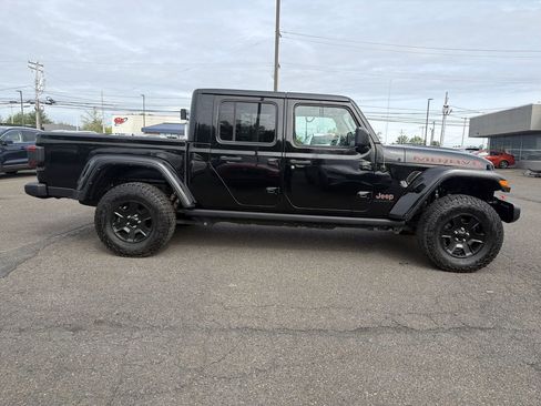 Used 2022 Jeep Gladiator Mojave w/ LED Lighting Group AWD/4WD image 6