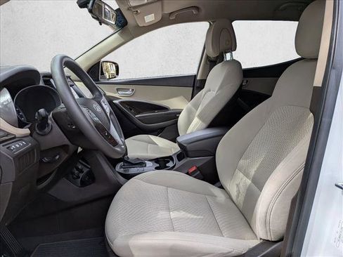 Used 2017 Hyundai Santa Fe Sport FWD image 15