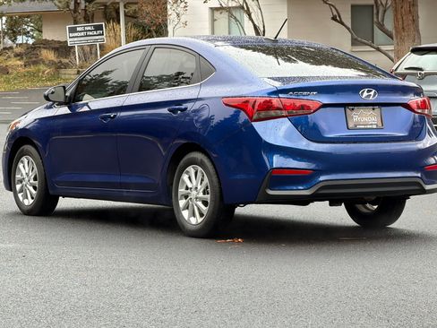 Used 2022 Hyundai Accent SEL image 6