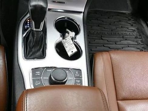 Used 2020 Jeep Grand Cherokee Summit AWD/4WD image 13