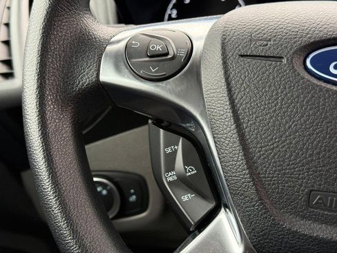 Used 2023 Ford Transit Connect XL image 16