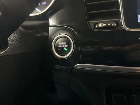 Used 2018 Buick Encore Sport Touring FWD image 15