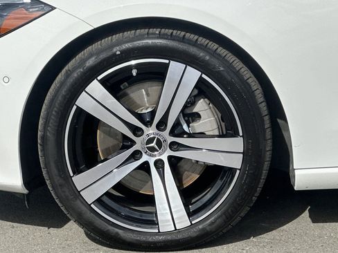 Used 2025 Mercedes-Benz C 300 4MATIC Sedan image 11