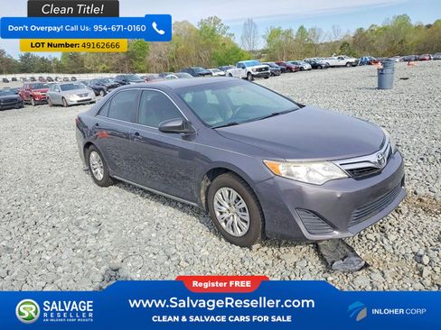 Used 2014 Toyota Camry LE FWD image 5