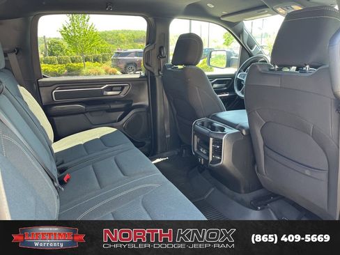 Used 2022 RAM 1500 Big Horn AWD/4WD image 24