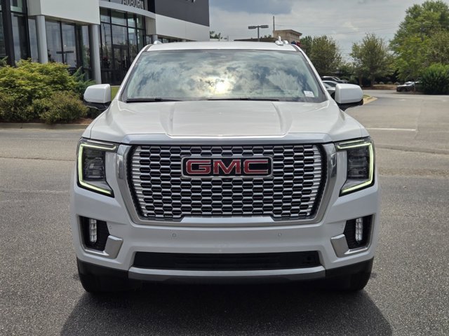 Used 2023 GMC Yukon Denali RWD image 2