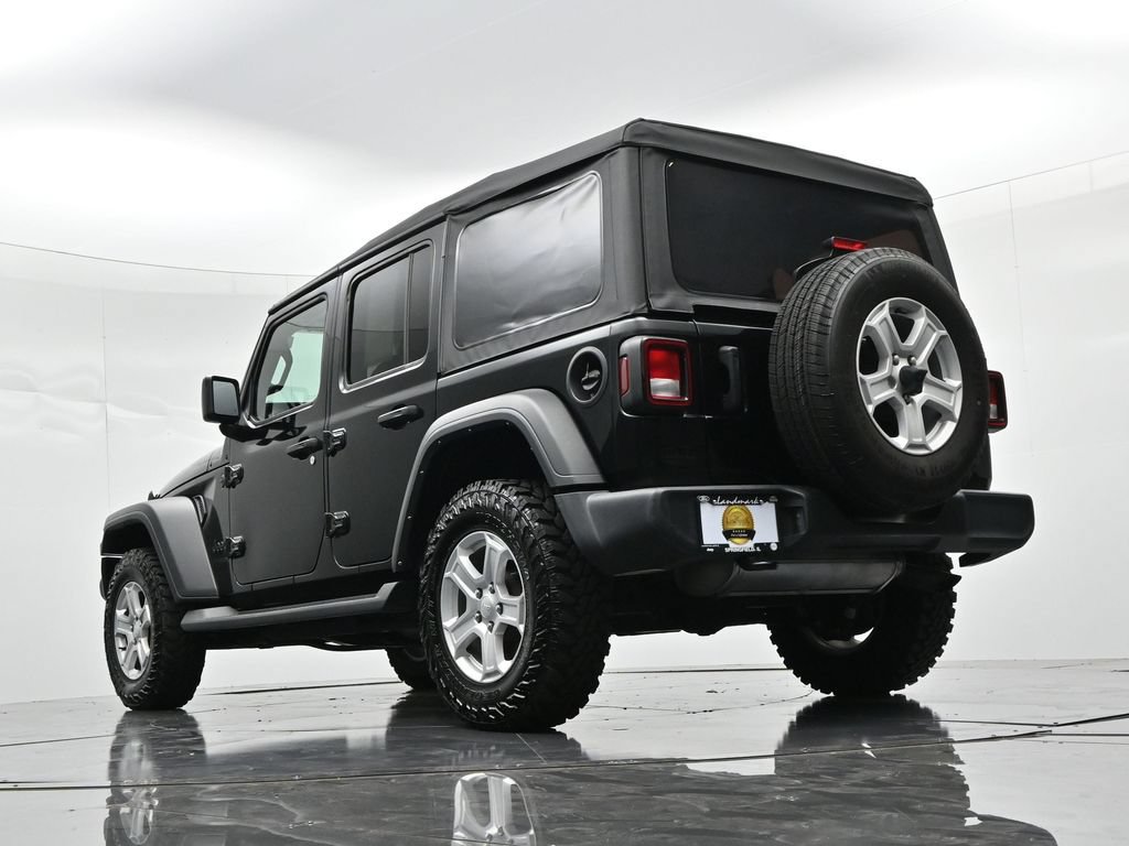 Used 2022 Jeep Wrangler Unlimited Sport AWD/4WD image 19