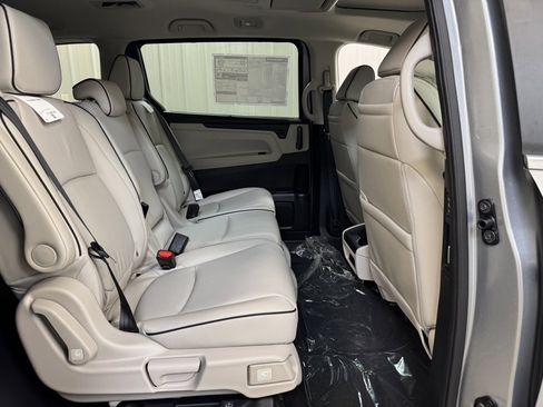 Used 2026 Honda Odyssey Touring image 27