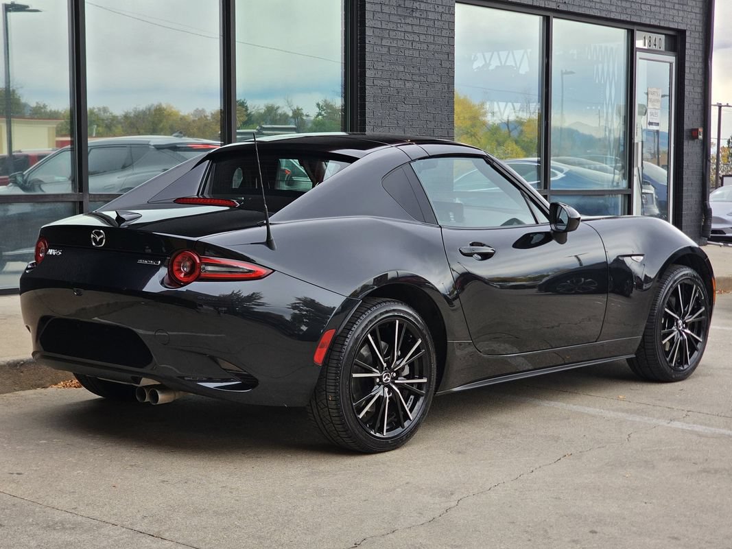 Used 2025 MAZDA MX-5 Miata RF Grand Touring RWD image 11