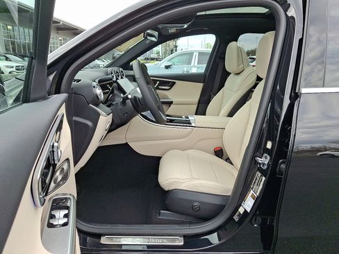 New 2026 Mercedes-Benz GLC 300 4MATIC image 12