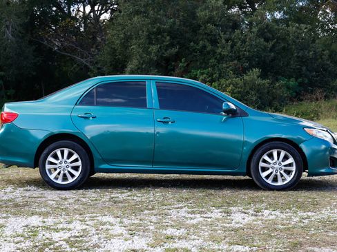 Used 2010 Toyota Corolla LE 4DR SEDAN image 13