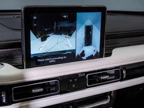 Used 2020 Lincoln Aviator Black Label Grand Touring image 23