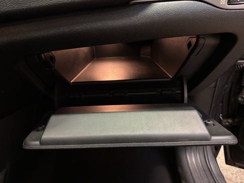 Used 2022 Jeep Cherokee Limited image 25